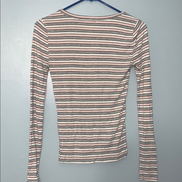Striped button up top - Picture 4 of 4